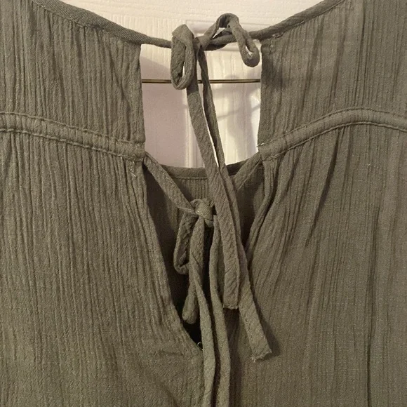 AE Top - Picture 4 of 4